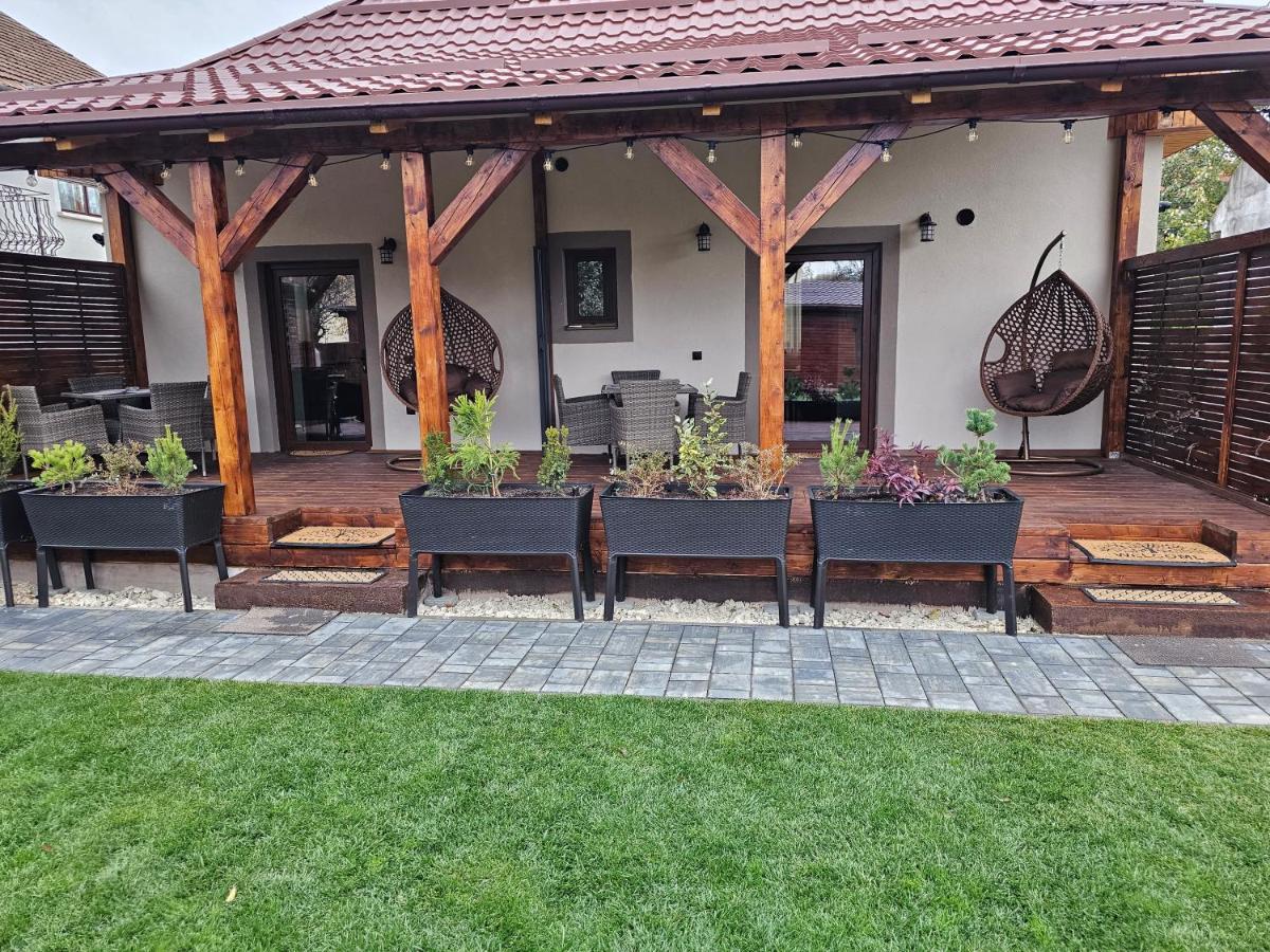 Arbor Inn Braşov Exteriör bild